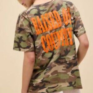 NWT Raised On Country Camo T-Shirt - Med.